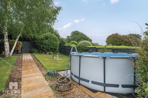 Photo 14- click for photo gallery